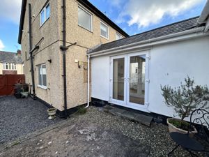 Photo 20- click for photo gallery